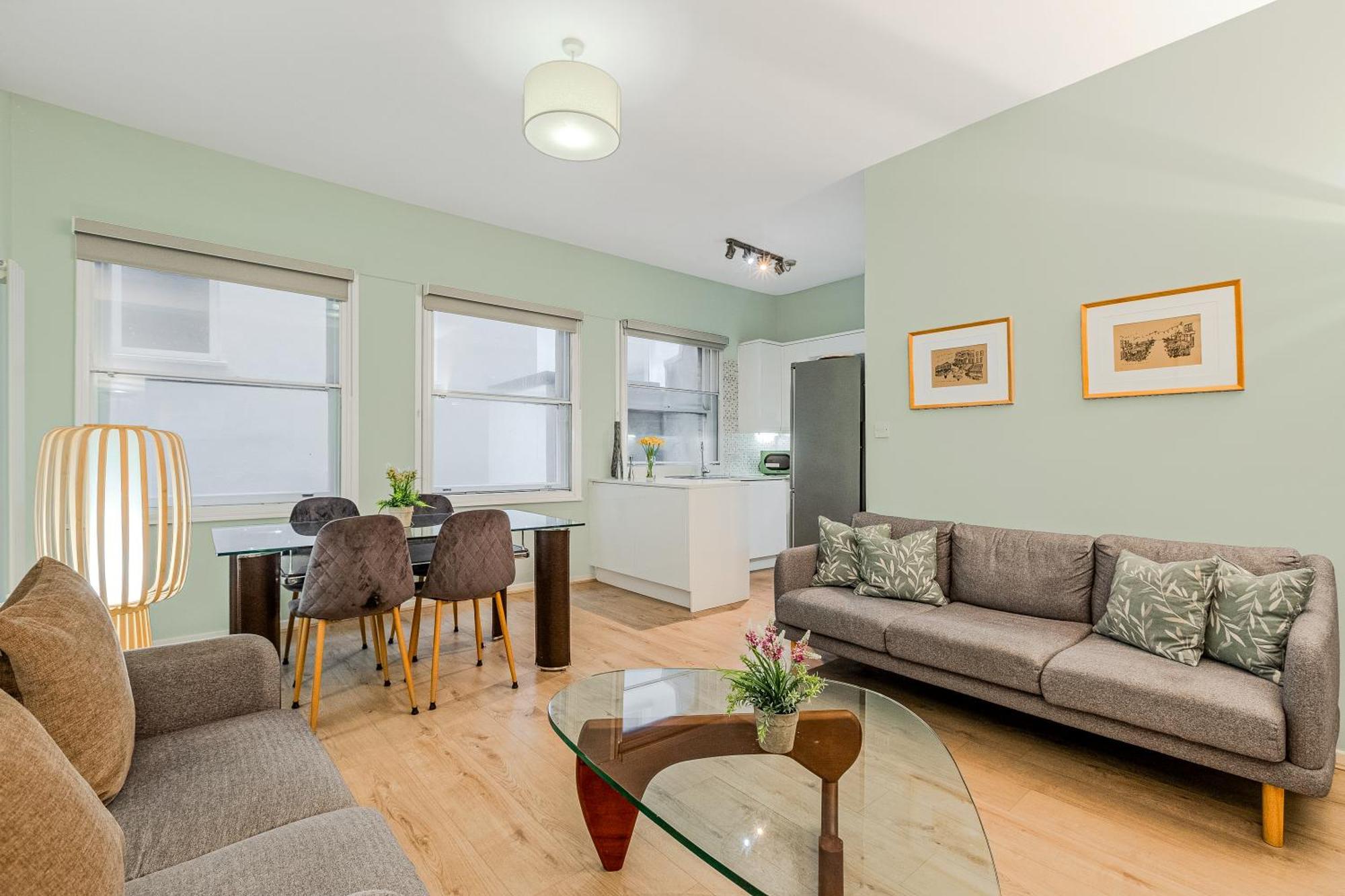 Stunning Central 2Br Flat Btw Soho & Covent Garden Лондон Екстериор снимка